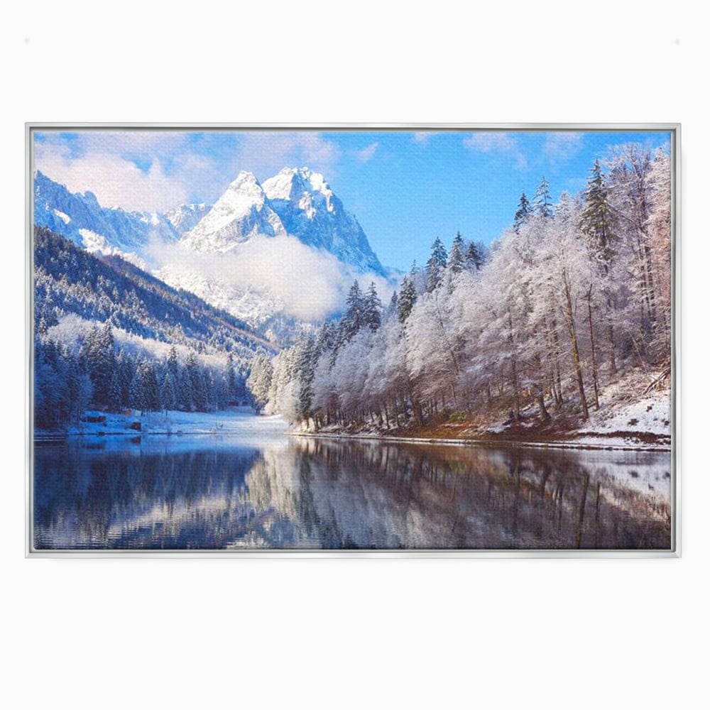 Tablou canvas cu tablou canvas cu peisaj montan iarna, in rama de aluminiu argintiu